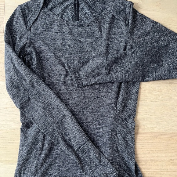 lululemon athletica Tops - Lululemon Heathered Gray Long Sleeve Athletic Top